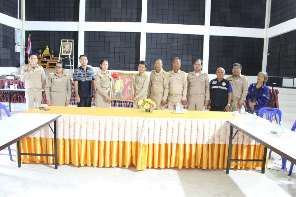 องค์การบริหารส่วนตำบลโนนงาม ร่วมต้อนรับคณะผู้บริหาร ข้าราชการ เทศบาลตำบลนาหมอม้า ที่มาส่ง นางสาววนิดา พันจำปา ผู้อำนวยการกองคลัง โอน (ย้าย) มาดำรงตำแหน่ง ผู้อำนวยการกองคลัง ณ องค์การบริหารส่วนตำบลโนนงาม